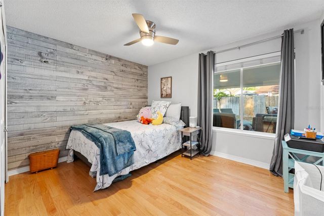 956 EDGEHILL DRIVE, Palm Harbor, FL 34684