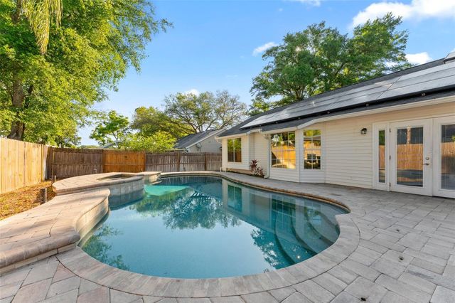 956 EDGEHILL DRIVE, Palm Harbor, FL 34684