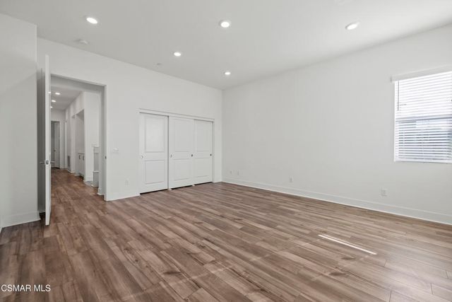 27503 N Golden Currant Place, Valencia, CA 91381