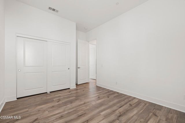 27503 N Golden Currant Place, Valencia, CA 91381