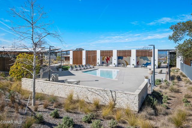 27503 N Golden Currant Place, Valencia, CA 91381