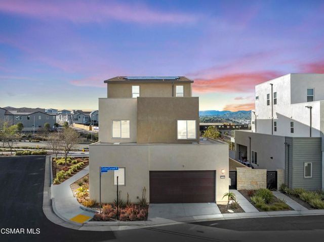 27503 N Golden Currant Place, Valencia, CA 91381