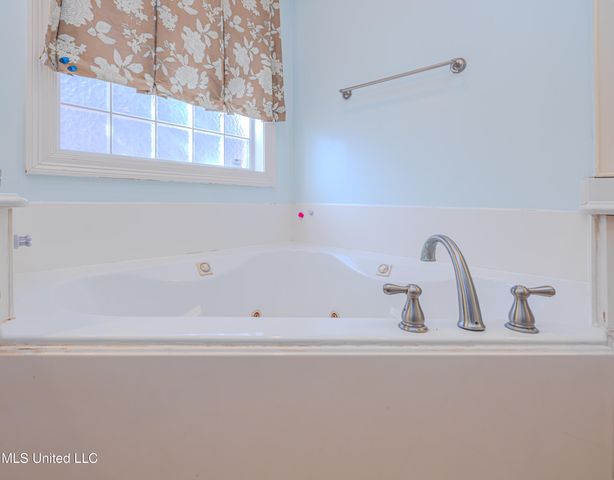 1241 Woodberry Drive, Madison, MS 39110