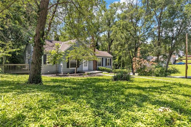 3701 NE 34 Terrace, Kansas City, MO 64117
