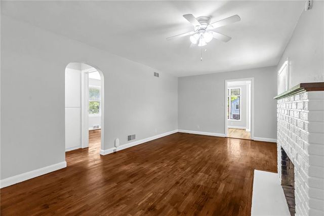 3701 NE 34 Terrace, Kansas City, MO 64117