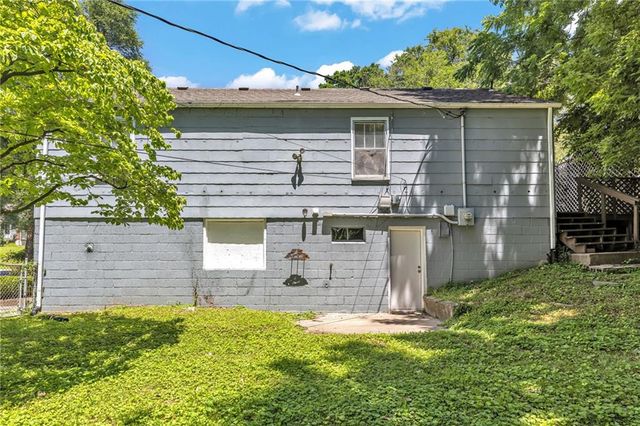 3701 NE 34 Terrace, Kansas City, MO 64117