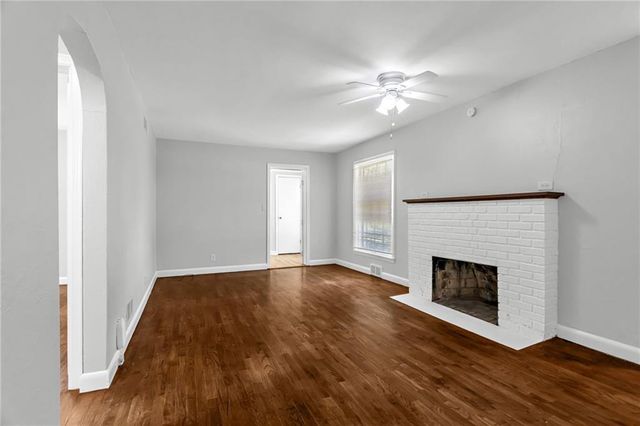 3701 NE 34 Terrace, Kansas City, MO 64117