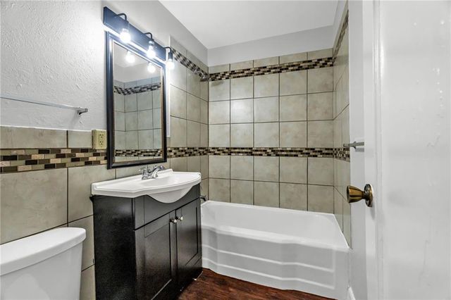 3701 NE 34 Terrace, Kansas City, MO 64117