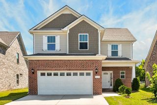 520 Sunflower Dr, Smyrna, TN 37167