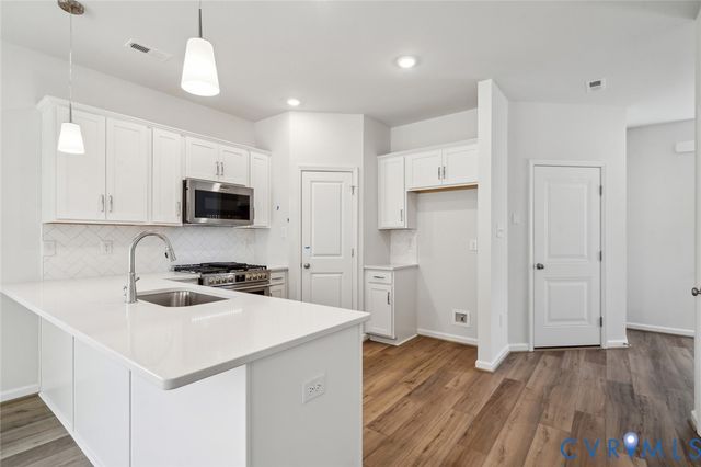6488 Lila Crest Ln, Chesterfield, VA 23112