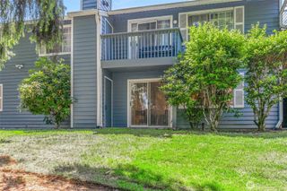 16817 Larch Way #E107, Lynnwood, WA 98037