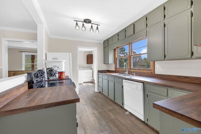 4062 Bud Umphrey Road, Altoona, AL 35952