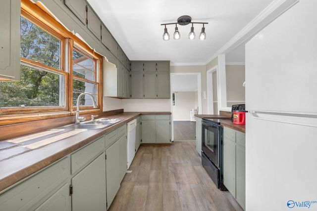 4062 Bud Umphrey Road, Altoona, AL 35952