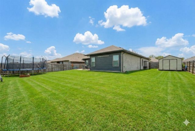 107 Willowbend Loop, Mabank, TX 75147