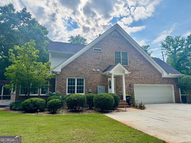 195 River Cove Meadows, Social Circle, GA 30025