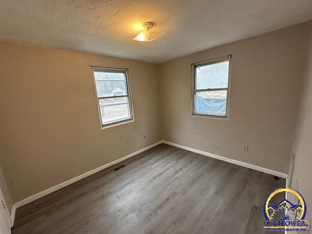 429 SE California AVE 431 SE California Ave, Topeka, KS 66607