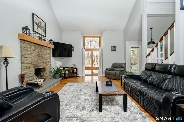 5 Flat Rock Road, Plainfield, CT 06374