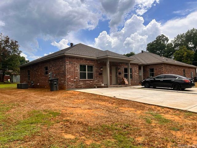 508 and 510 N Oak St, Searcy, AR 72143