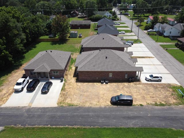 508 and 510 N Oak St, Searcy, AR 72143