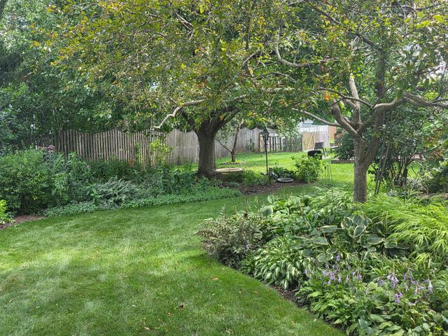 419 N True Street, Griffith, IN 46319