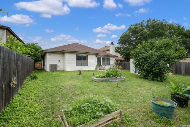 10546 Elderpond, San Antonio, TX 78254