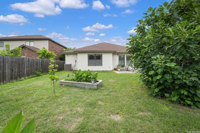 10546 Elderpond, San Antonio, TX 78254