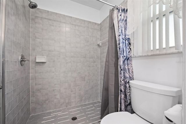3320 INNISBROOK DRIVE, Lakeland, FL 33810