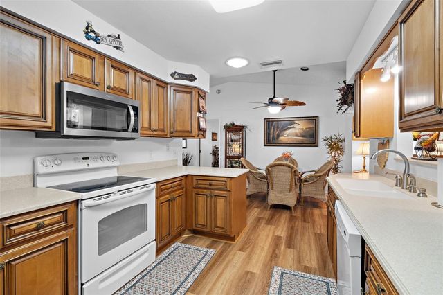 3320 INNISBROOK DRIVE, Lakeland, FL 33810