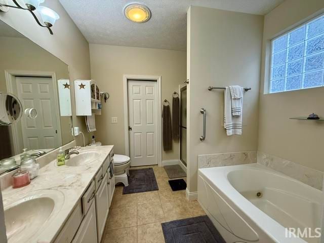 4755 Donington Drive, Bloomington, IN 47401