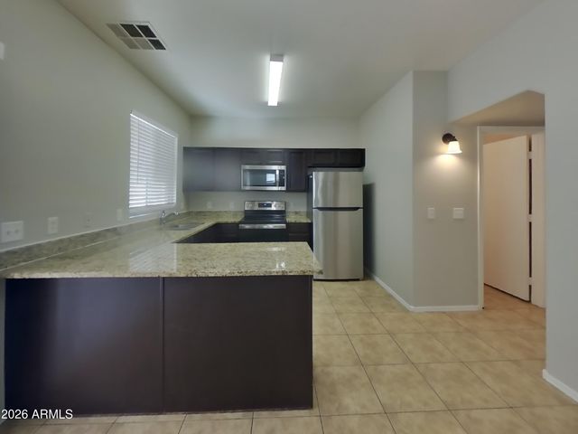 3921 W IRWIN Avenue, Phoenix, AZ 85041