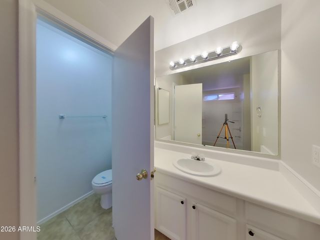 3921 W IRWIN Avenue, Phoenix, AZ 85041