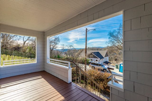 516 Moonhollow Lane, Chattanooga, TN 37405