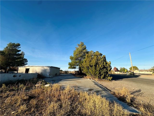 2790 E Jagerson Avenue, Kingman, AZ 86409