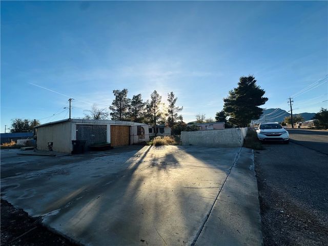 2790 E Jagerson Avenue, Kingman, AZ 86409
