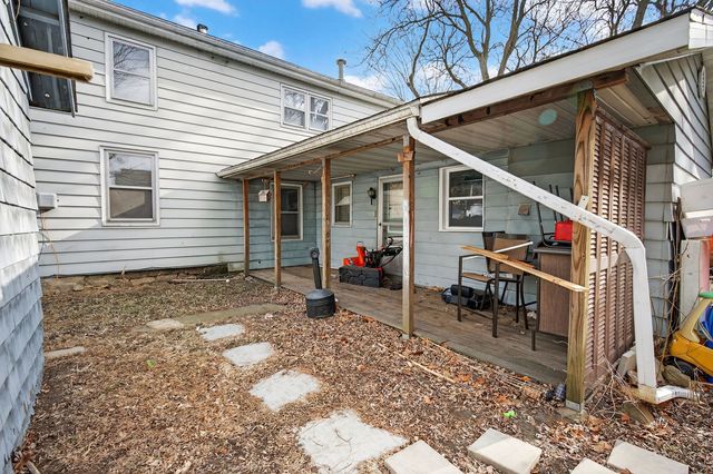 530 E Main Street, Morris, IL 60450