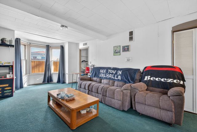 530 E Main Street, Morris, IL 60450