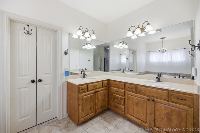 602 Cross Timbers Boulevard, Sapulpa, OK 74066