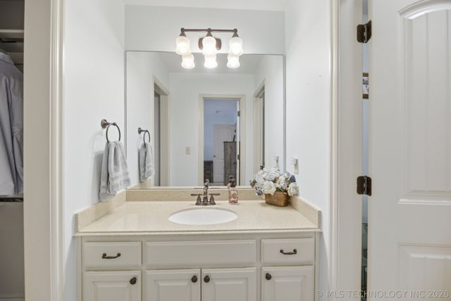 602 Cross Timbers Boulevard, Sapulpa, OK 74066