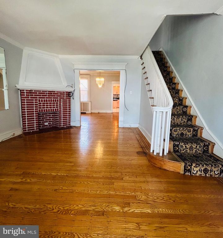 244 HUNTLEY RD, Upper Darby, PA 19082