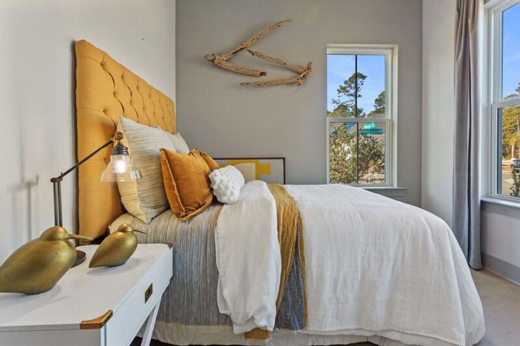 Image 24 of property listing at 187 Lazy Acres Loop, Summerville, SC 29483