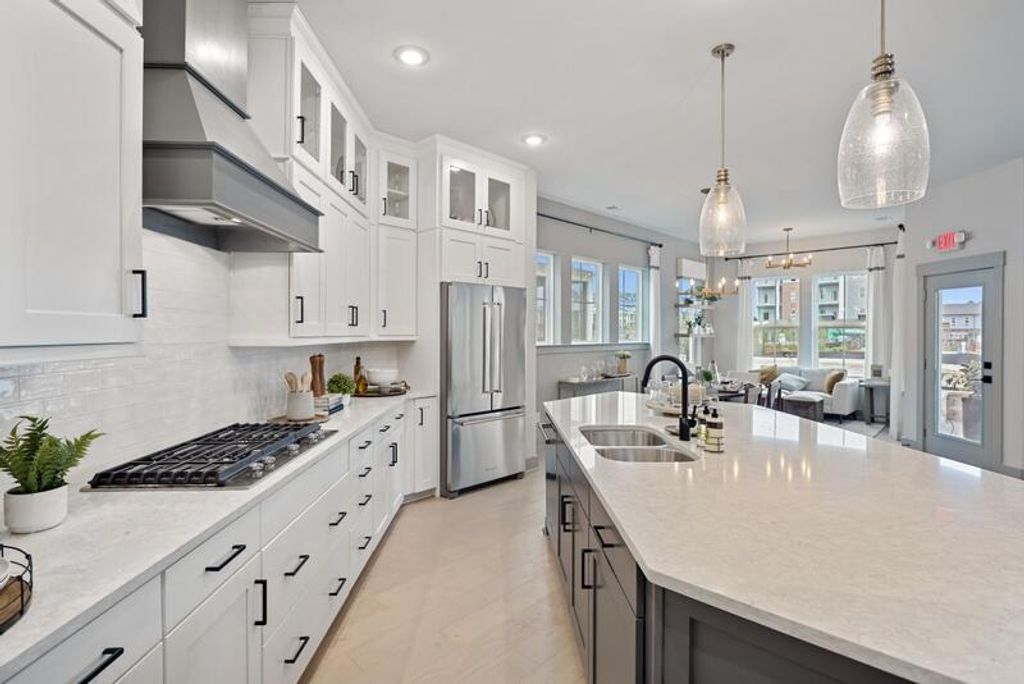 Image 6 of property listing at 187 Lazy Acres Loop, Summerville, SC 29483