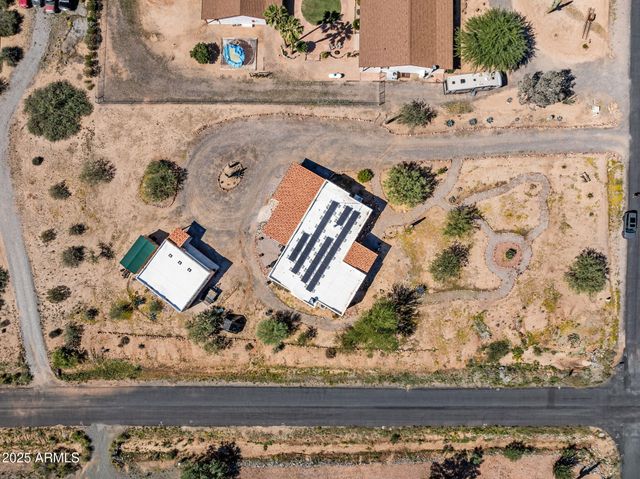 23315 W STAGHORN Lane, Congress, AZ 85332
