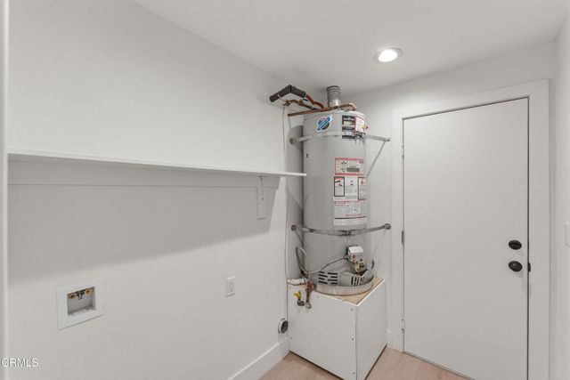 2343 Calle Alucema, Thousand Oaks, CA 91360