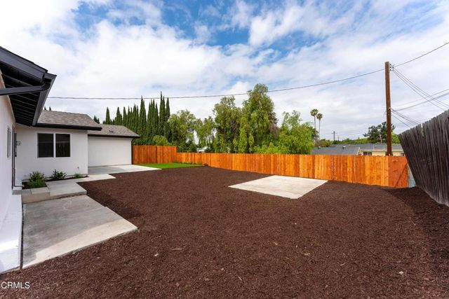 2343 Calle Alucema, Thousand Oaks, CA 91360