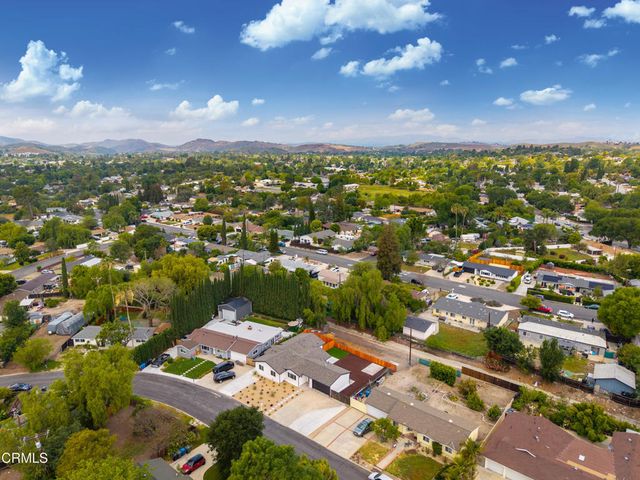 2343 Calle Alucema, Thousand Oaks, CA 91360