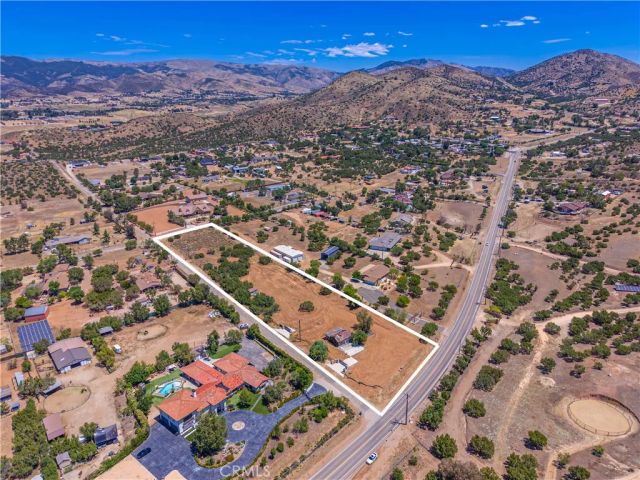 10367 Escondido Canyon, Agua Dulce, CA 91390