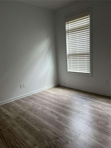 6127 Landers Loop, Fairburn, GA 30213