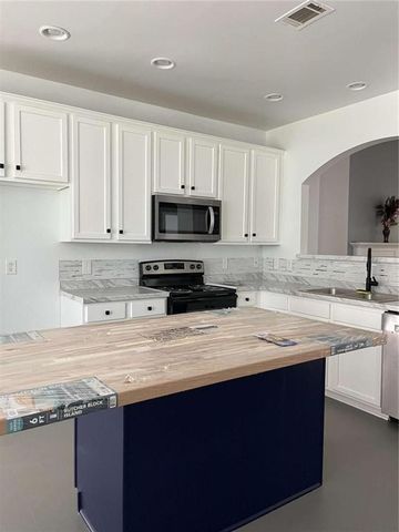 6127 Landers Loop, Fairburn, GA 30213