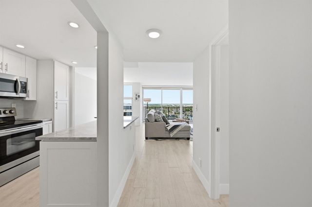 531 N Ocean Boulevard 1601, Pompano Beach, FL 33062