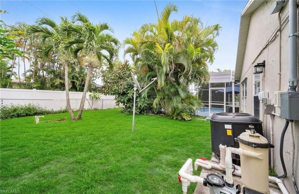 Image 28 of property listing at 3107 SW 15th AVE, Cape Coral, FL 33914